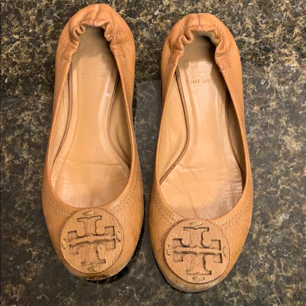 Camel Leather Tory Burch Reva Flat